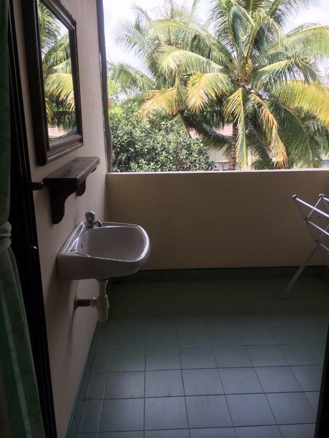 Poon Suk Hotel Kabin Buri מראה חיצוני תמונה