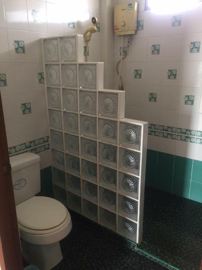 Poon Suk Hotel Kabin Buri מראה חיצוני תמונה