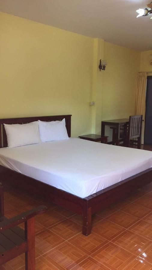 Poon Suk Hotel Kabin Buri מראה חיצוני תמונה